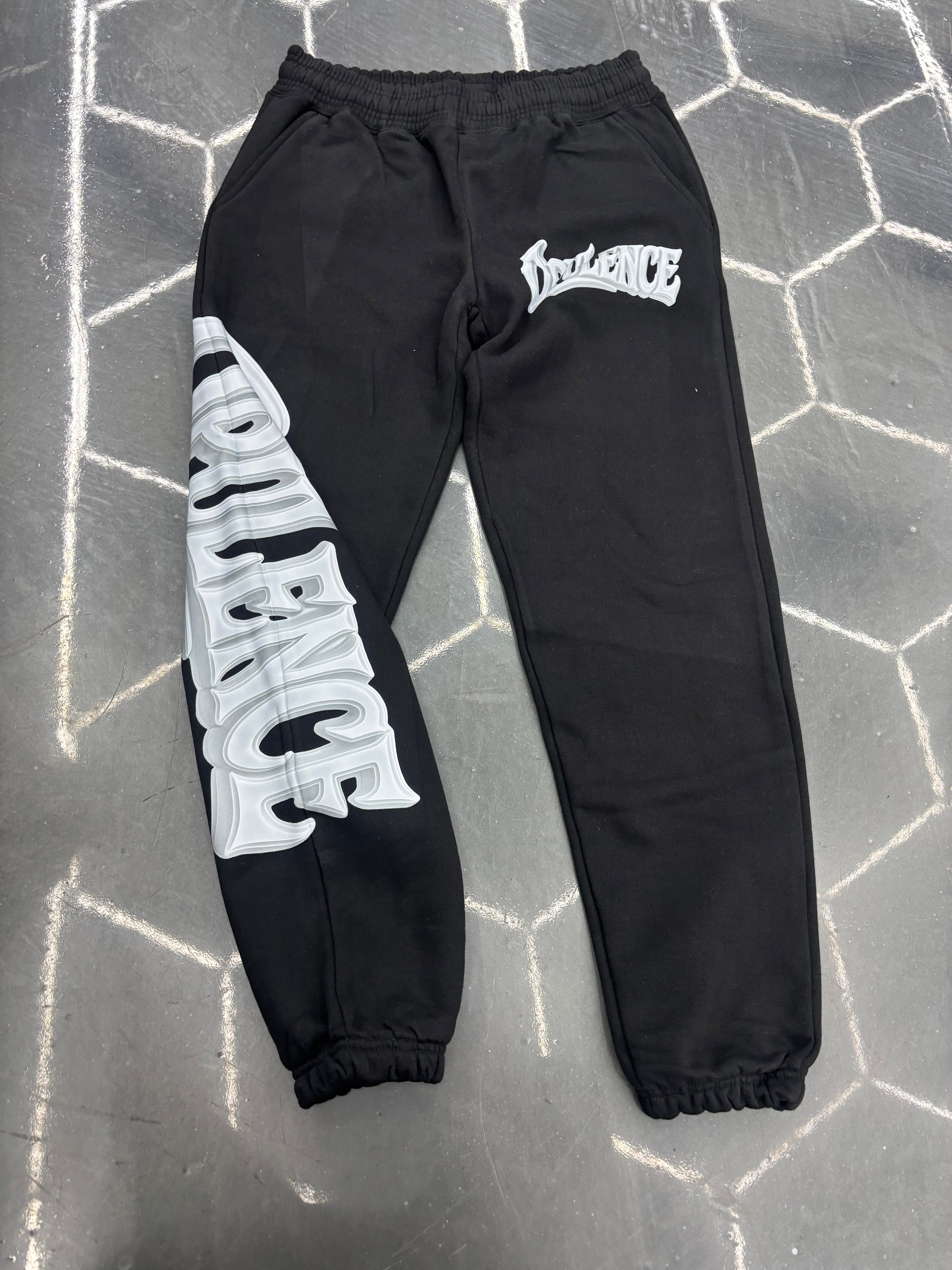 OPULENCE SCRIPT SWEATS